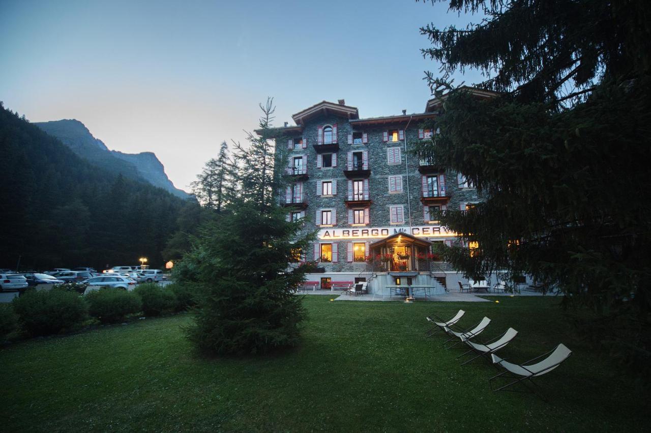 Albergo Monte Cervino Champoluc Buitenkant foto