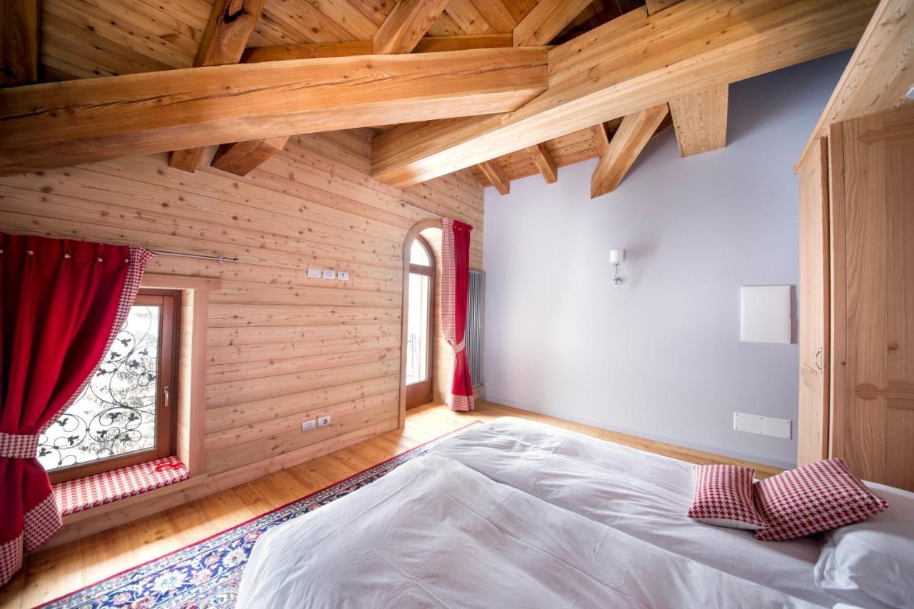 Albergo Monte Cervino Champoluc Buitenkant foto